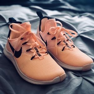 Nike Tennis shoes - NEVER WORN